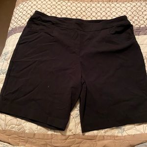 NWOT Black Shorts